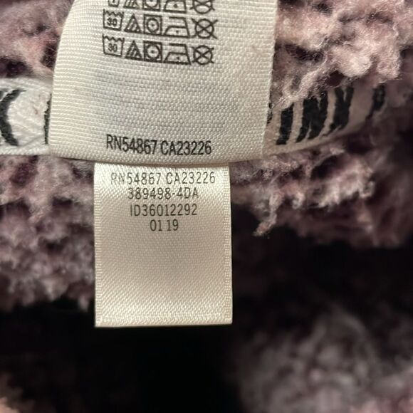 PINK Victorias Secret- Sherpa Pullover 1/4 Zip Front Pocket Purple White- Size M - Picture 7 of 7